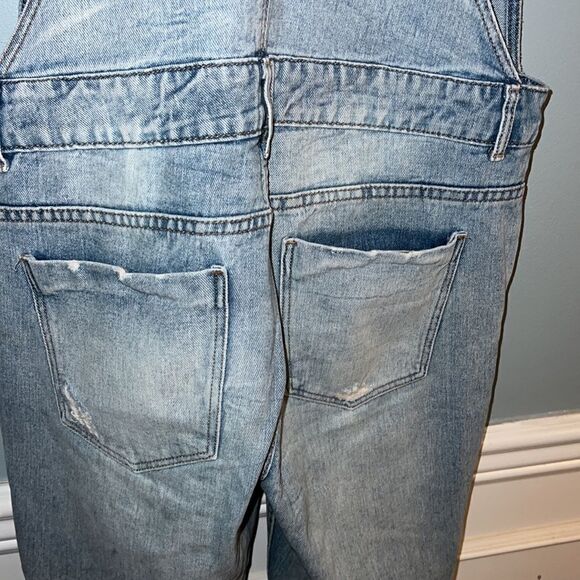 Zara Women’s S denim ripped leg rolled leg qoveralls - Picture 13 of 15